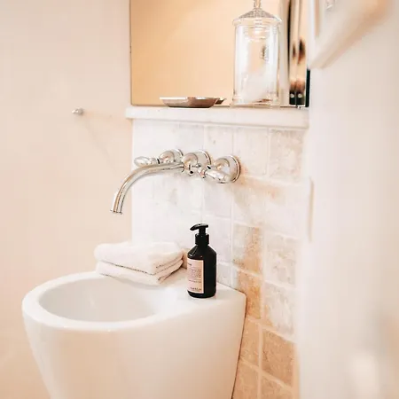 Hiidhüüs Unter Reet Mit Sauna * Wenningstedt-Braderup