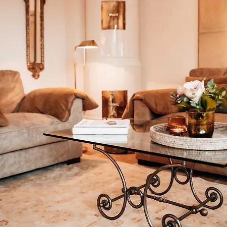 Hiidhüüs Unter Reet Mit Sauna Ferienhaus *